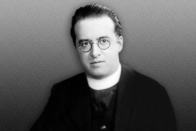 Linh mục Georges Lemaitre