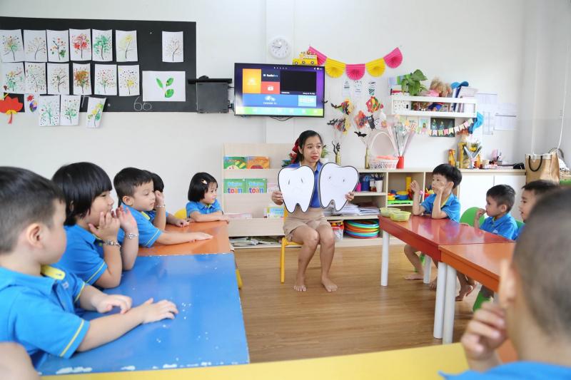 Little People Kindergarten