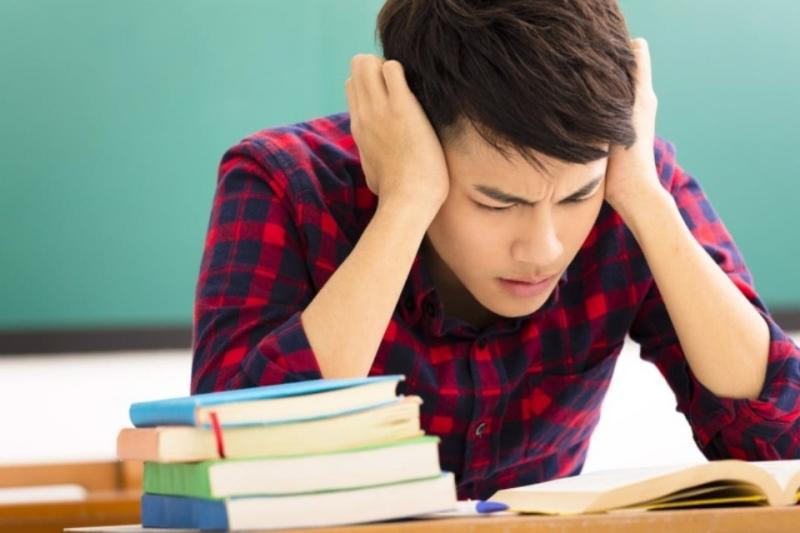 Không nên quá chú tâm vào những lời người khác nhận xét