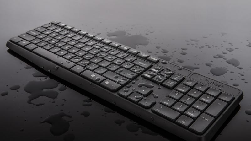 Logitech K270