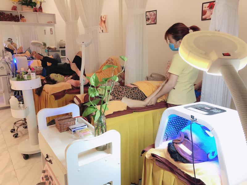 Lona Beauty Spa