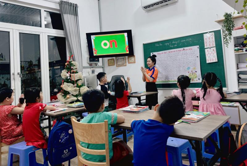 Lớp tiền Tiểu học cô Kha