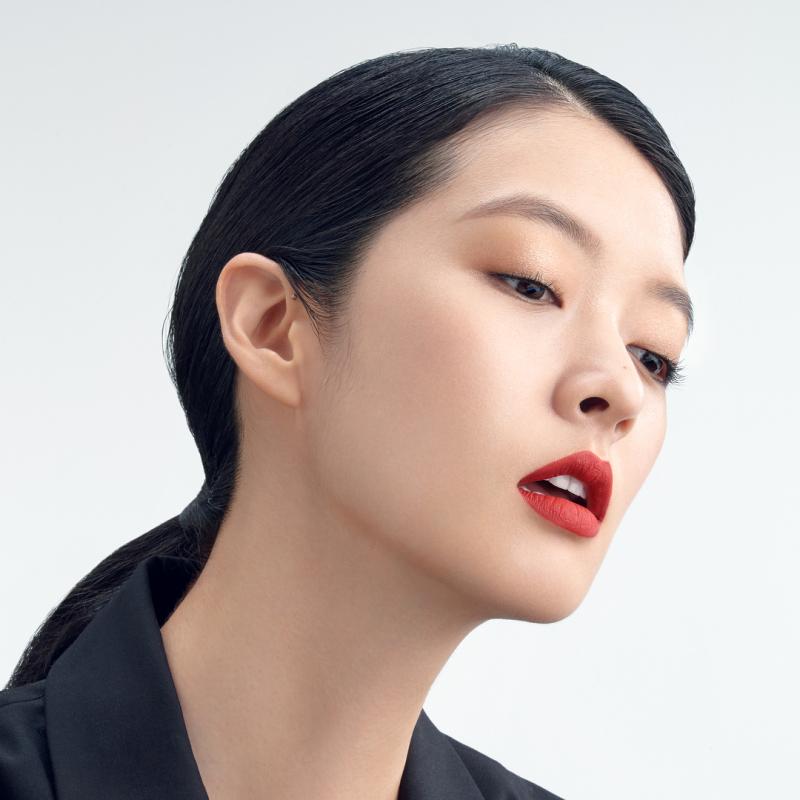 Lựa chọn son hợp với màu tóc