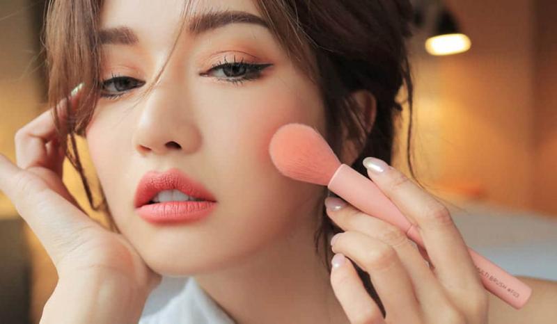 Bạn hãy thật xinh đẹp khi xuất hiện trước mặt anh ấy