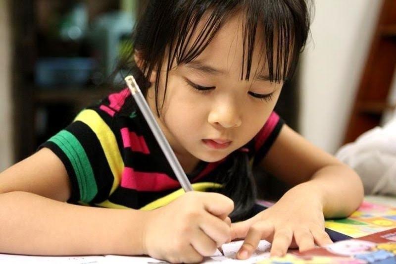 “Học đi đôi với hành” hàm ý để đề cao tầm quan trọng của việc luyện thật nhiều bài tập để có thể thuần thục các kĩ năng cần thiết.