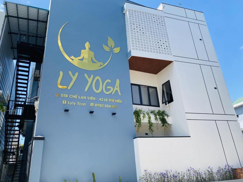 Ly Yoga