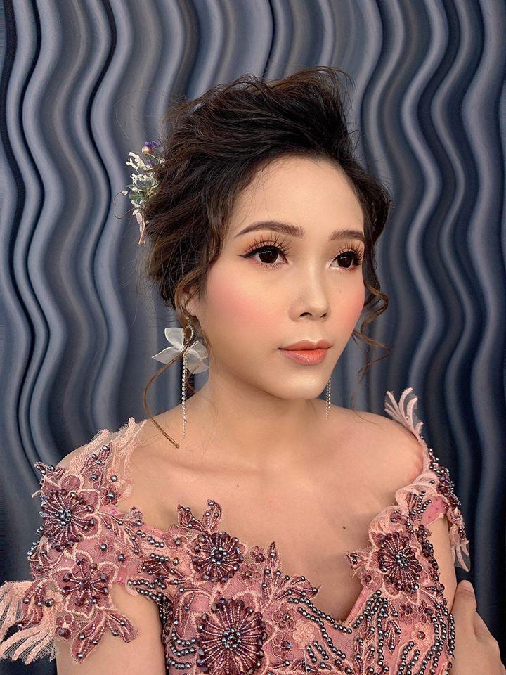 LYNLYN Makeup