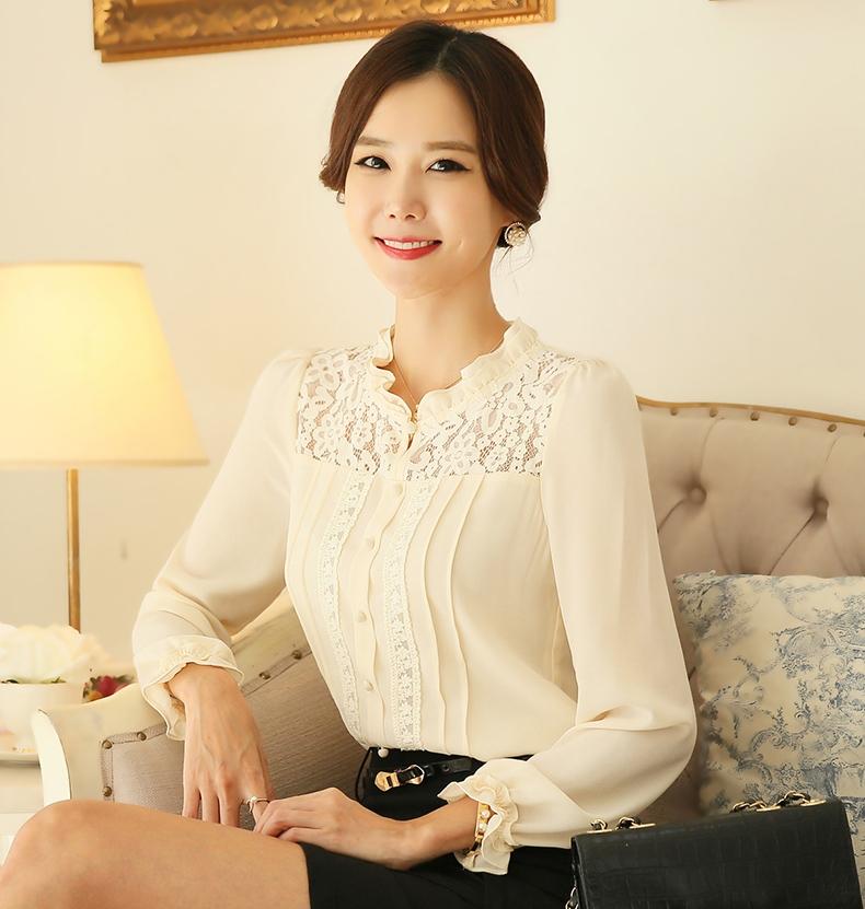 Áo với chi tiết bèo nhúm khiến bạn trở nên đầy đặn hơn. Ảnh minh họa.