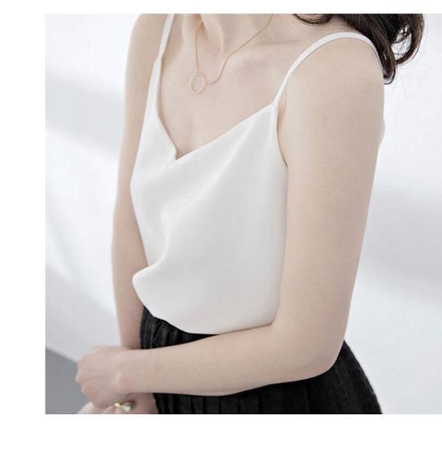 Mặc không đủ ấm khi lên máy bay