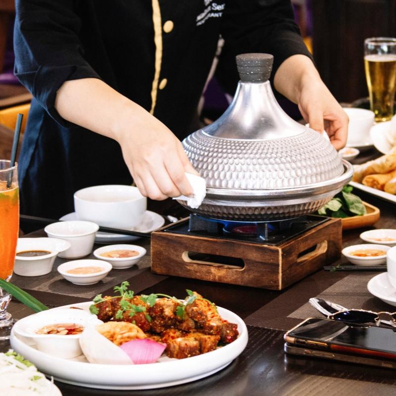 Madam Sen Restaurant