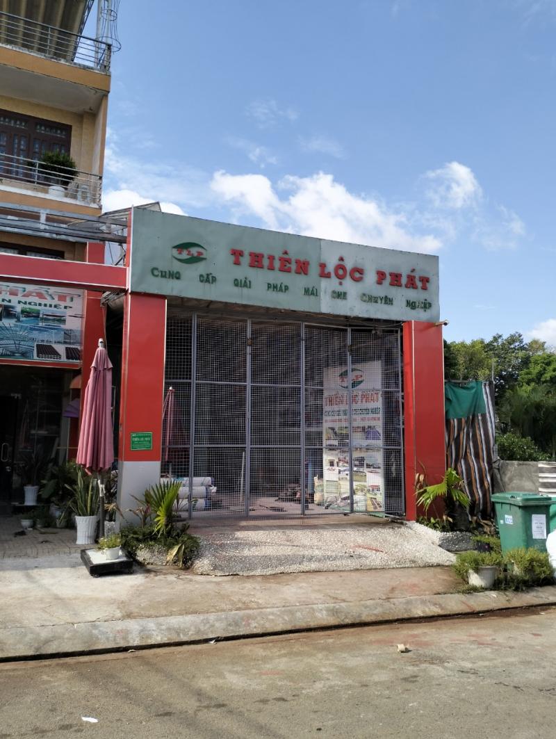 Mái hiên Thiên Lộc Phát
