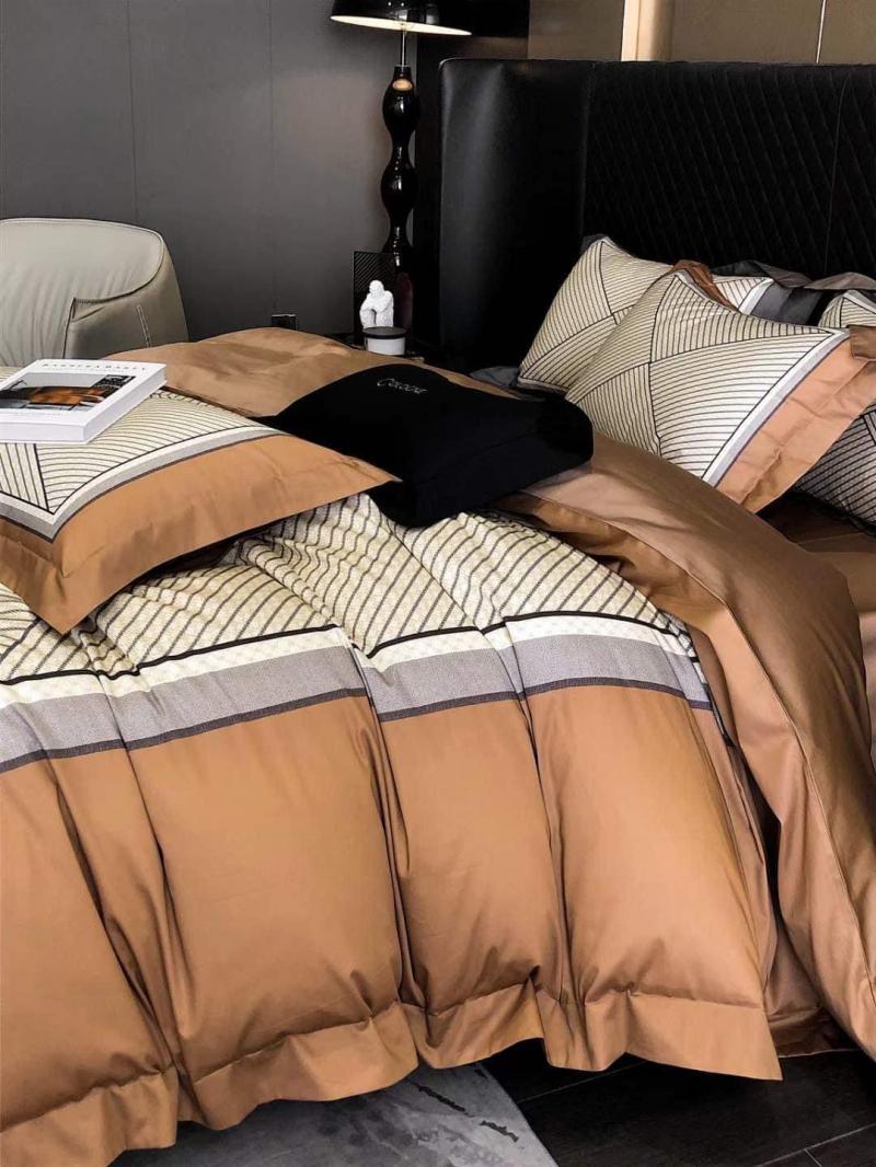 Mai's Bedding