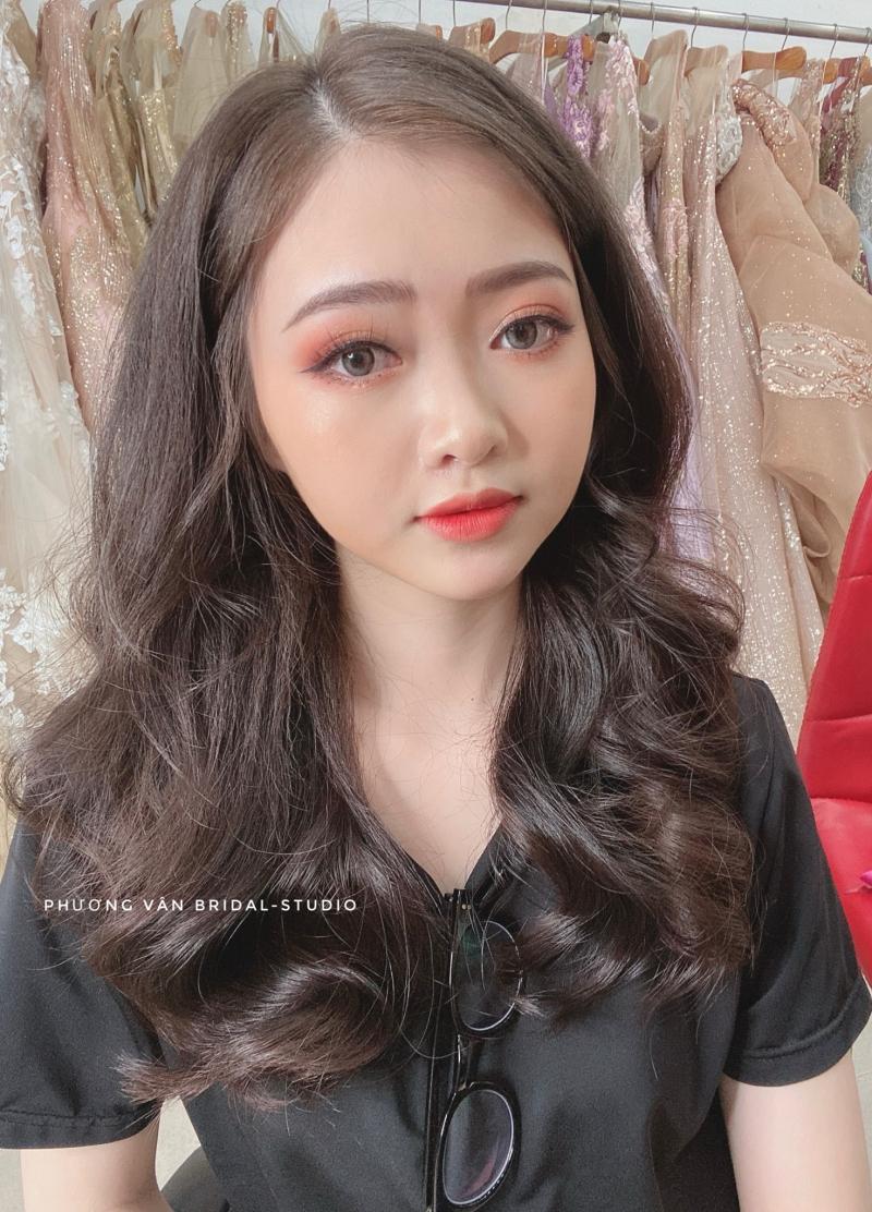 Make up Phuong Van