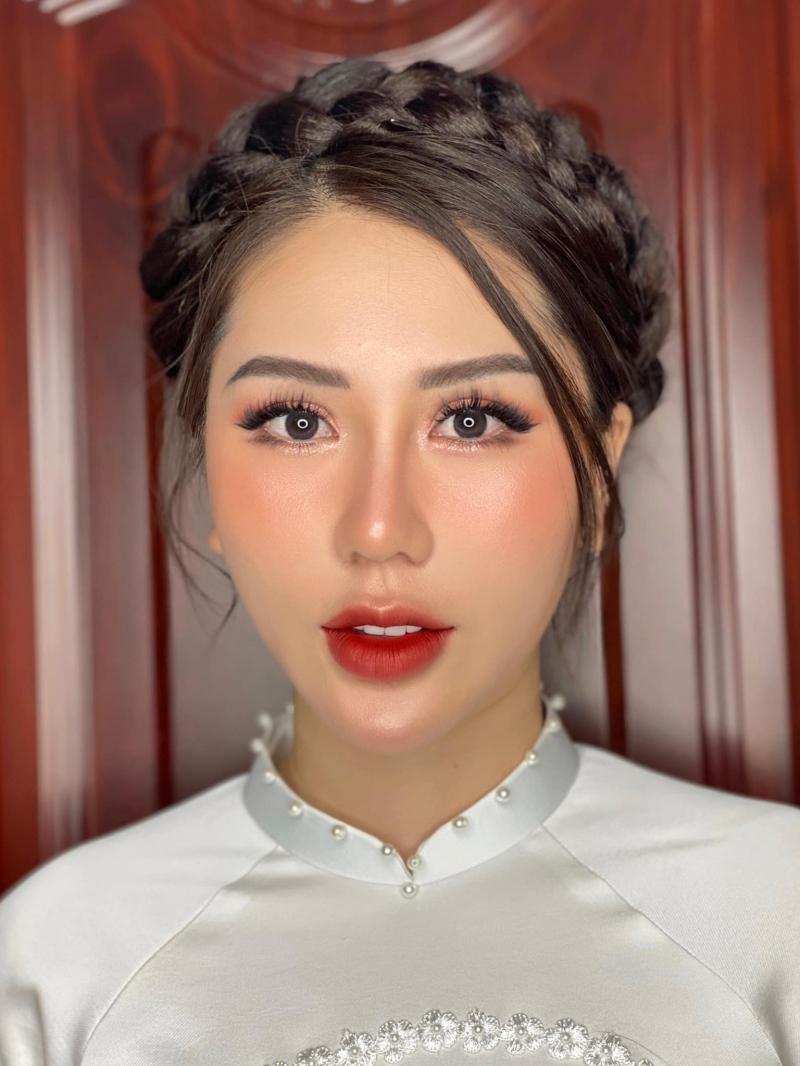 Makeup Phu Quoc - Jendda Huyen
