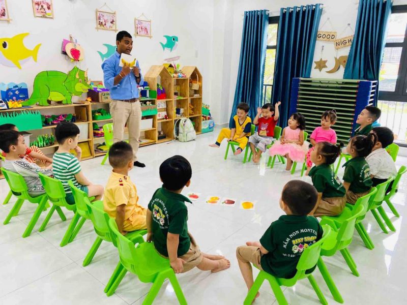 Mầm Non Montessori Baby Shark