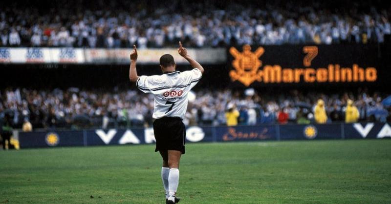 Những pha sút phạt của Marcelinho Carioca