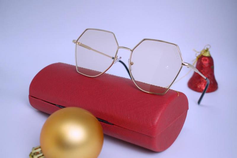 Mắt kính 193 Hùng Vương