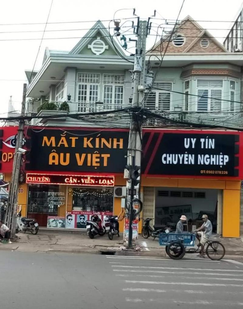 Mắt Kính Âu Việt