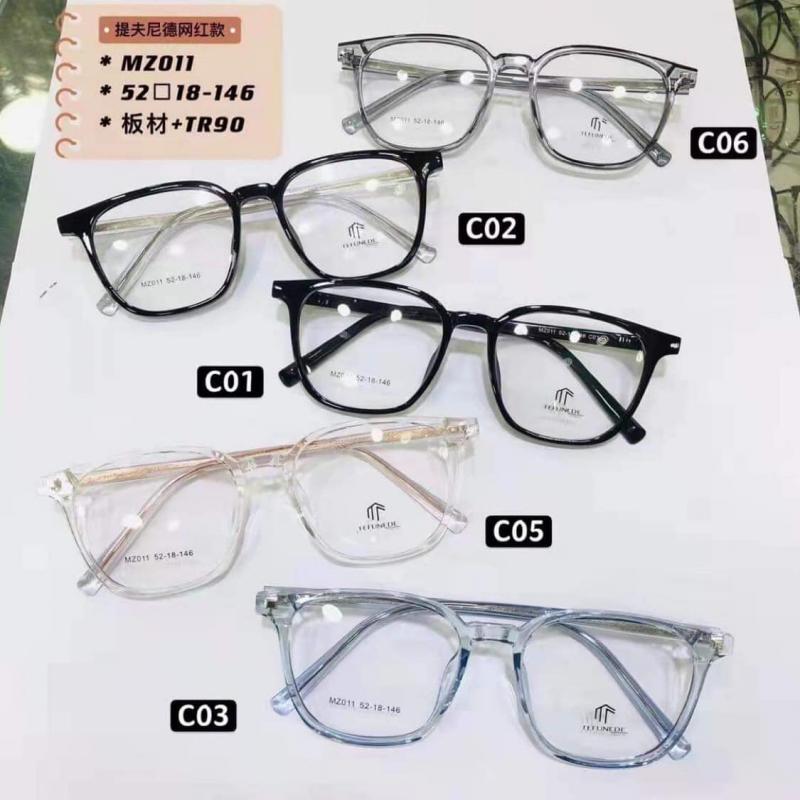 Kính mắt Điện Biên Phủ