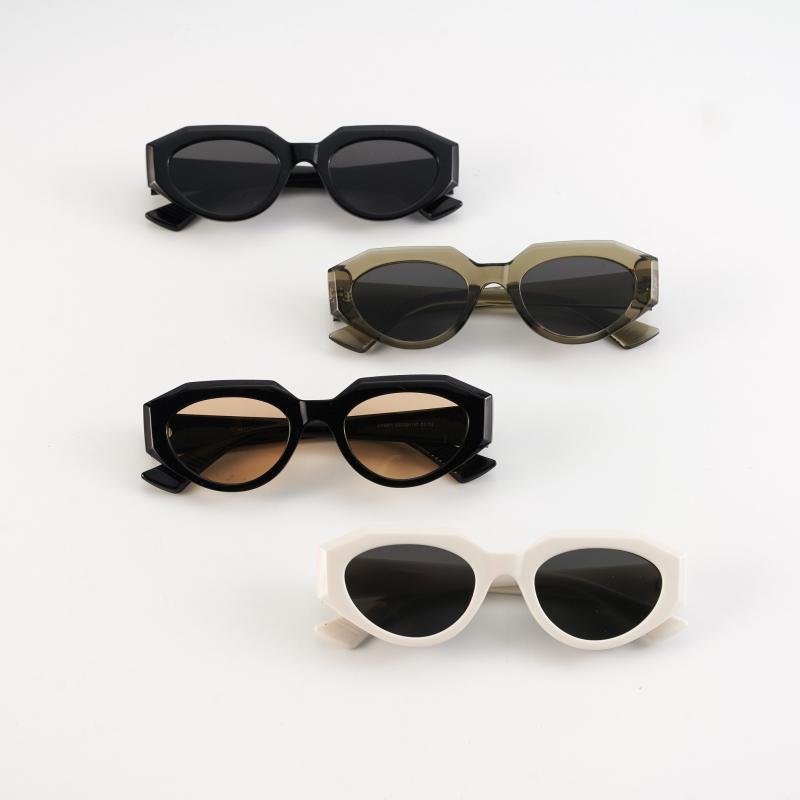 Mắt kính LBEyewear