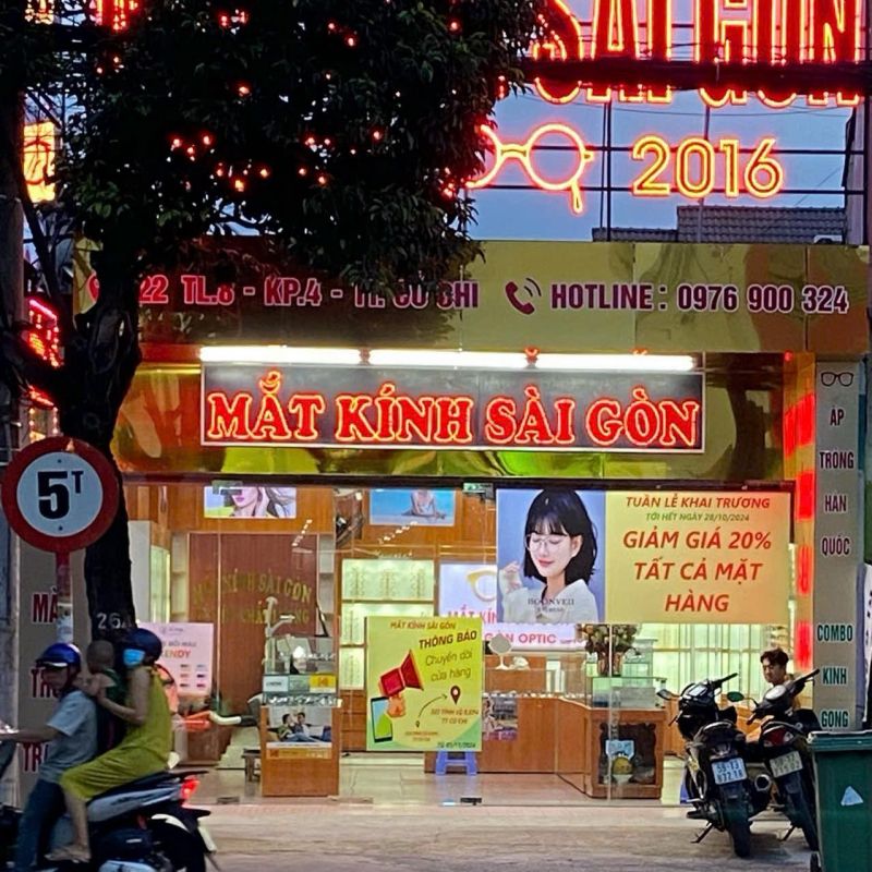 Mắt kính Sài Gòn