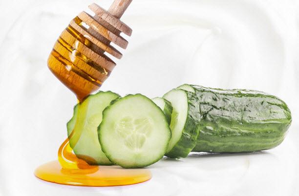 Mặt nạ mật ong và dưa chuột