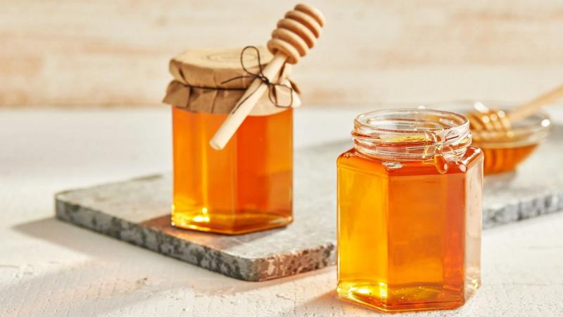 Uống một cốc nước mật ong chừng nửa giờ trước bữa ăn.