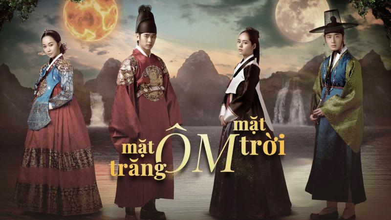 Mặt Trăng Ôm Mặt Trời