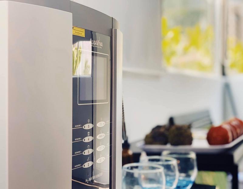 Máy lọc nước điện giải Alkaviva Vesta H2