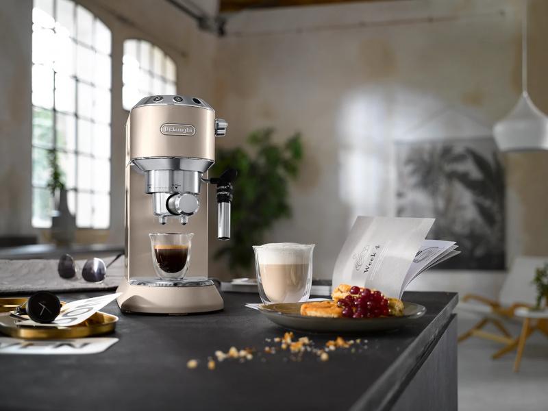 Máy pha cà phê DeLonghi EC785