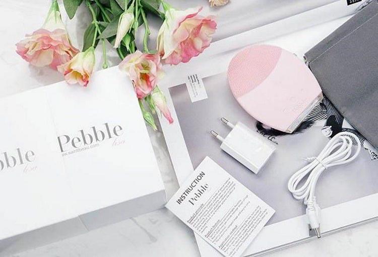 Máy rửa mặt Pebble Lisa