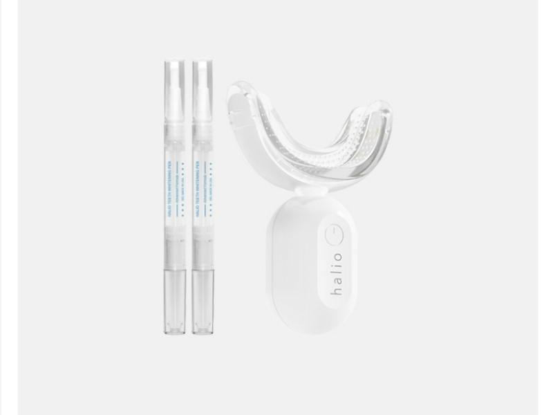 Máy làm trắng răng Halio Blue Light Whitening Enhancer