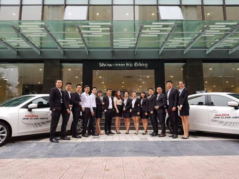 Showroom Mazda Hà Đông