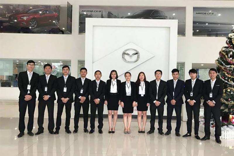 Showroom Mazda Quảng Trị