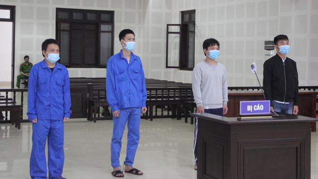 Các bị can tại phiên tòa