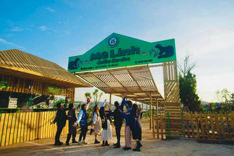 Mê Linh Coffee Garden