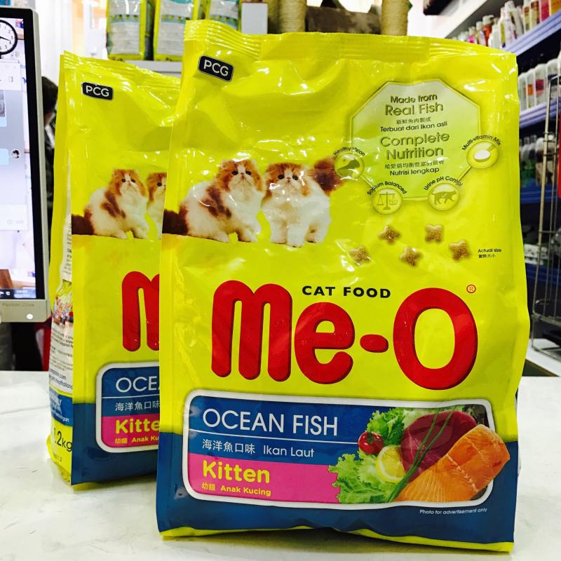 Thức ăn mèo Me-O