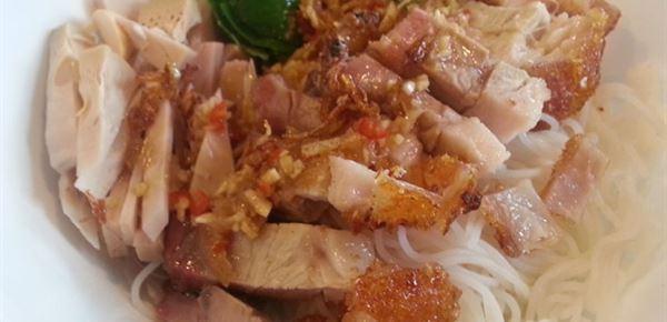 Mệ Thẻo - Bún Mắm Nêm & Bánh Ướt Cuốn Thịt Heo