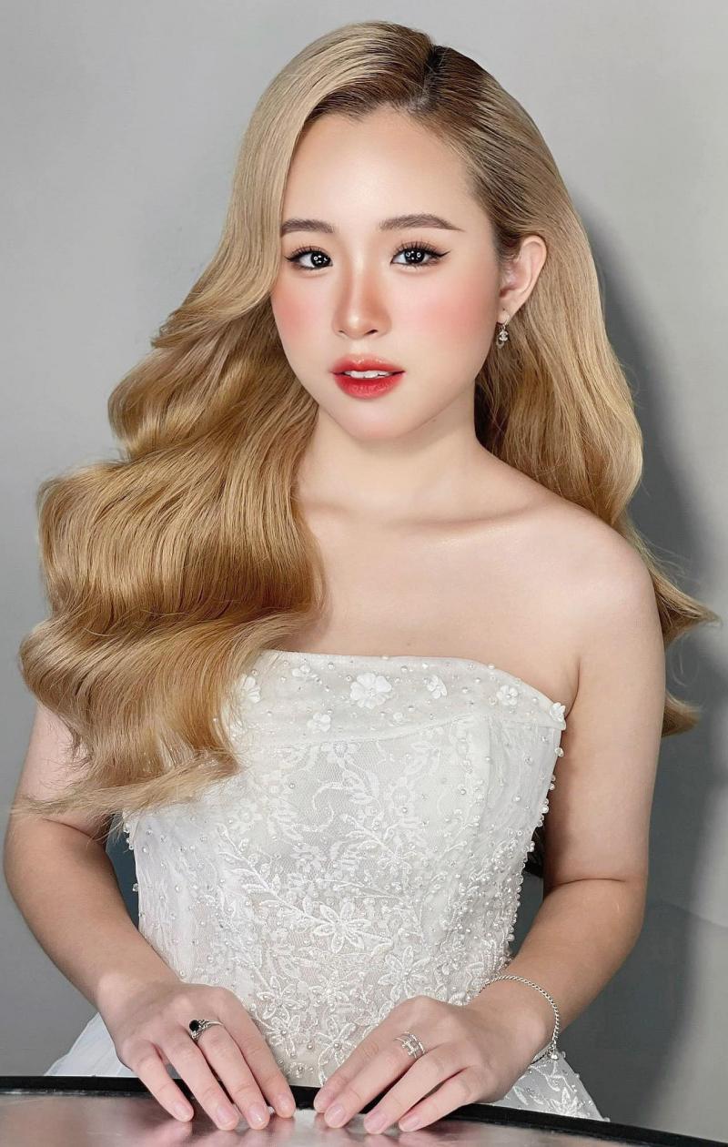 M.E.O Makeup & Studio