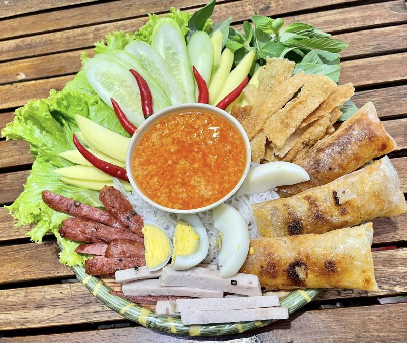 Chả Lụi Lagi Nem Nướng - Hậu Giang