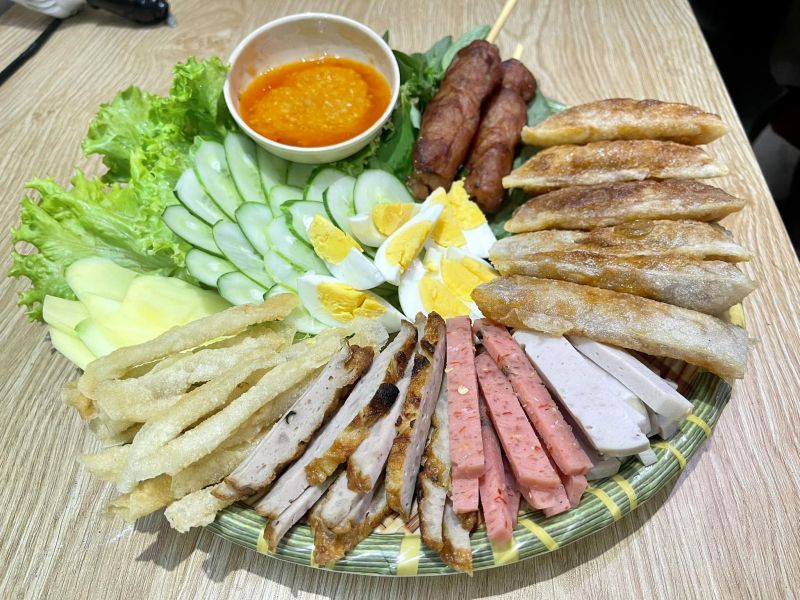 Chả Lụi Lagi Nem Nướng - Hậu Giang