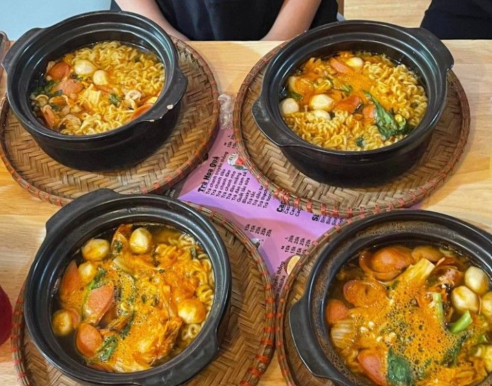 Mì cay trà sữa PinkTea