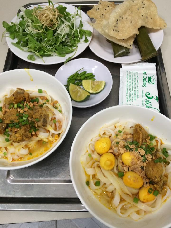 Mì Quảng 3 Anh Em
