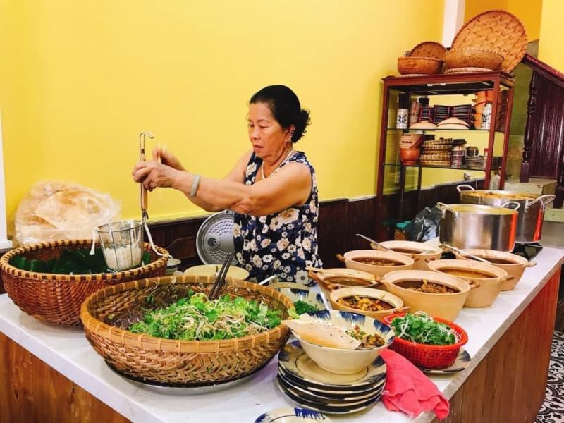 Mì Quảng bà Mua