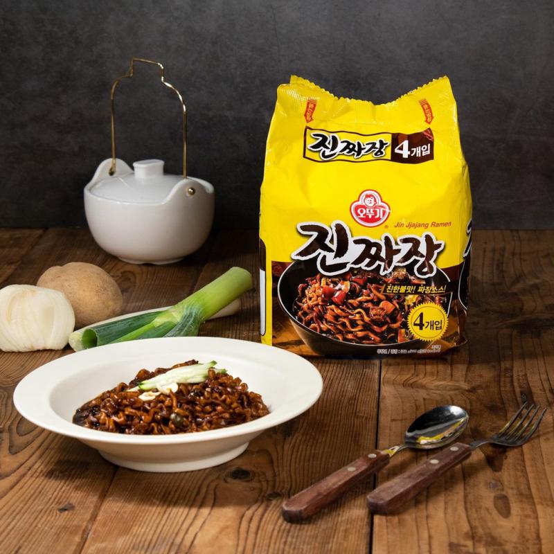 Mì trộn xốt tương đen Jin Jjajang Ramen Ottogi