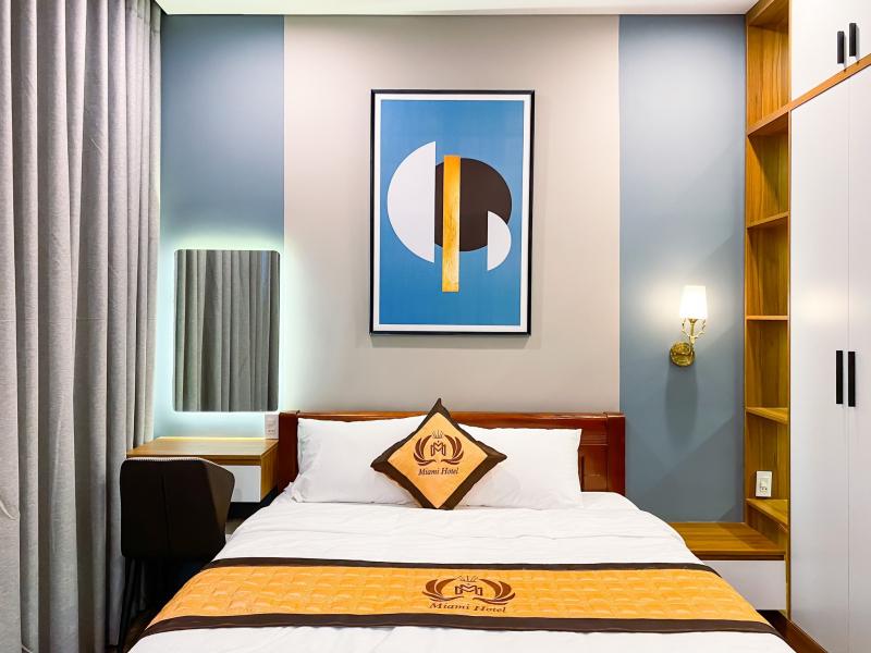 Miami Hotel