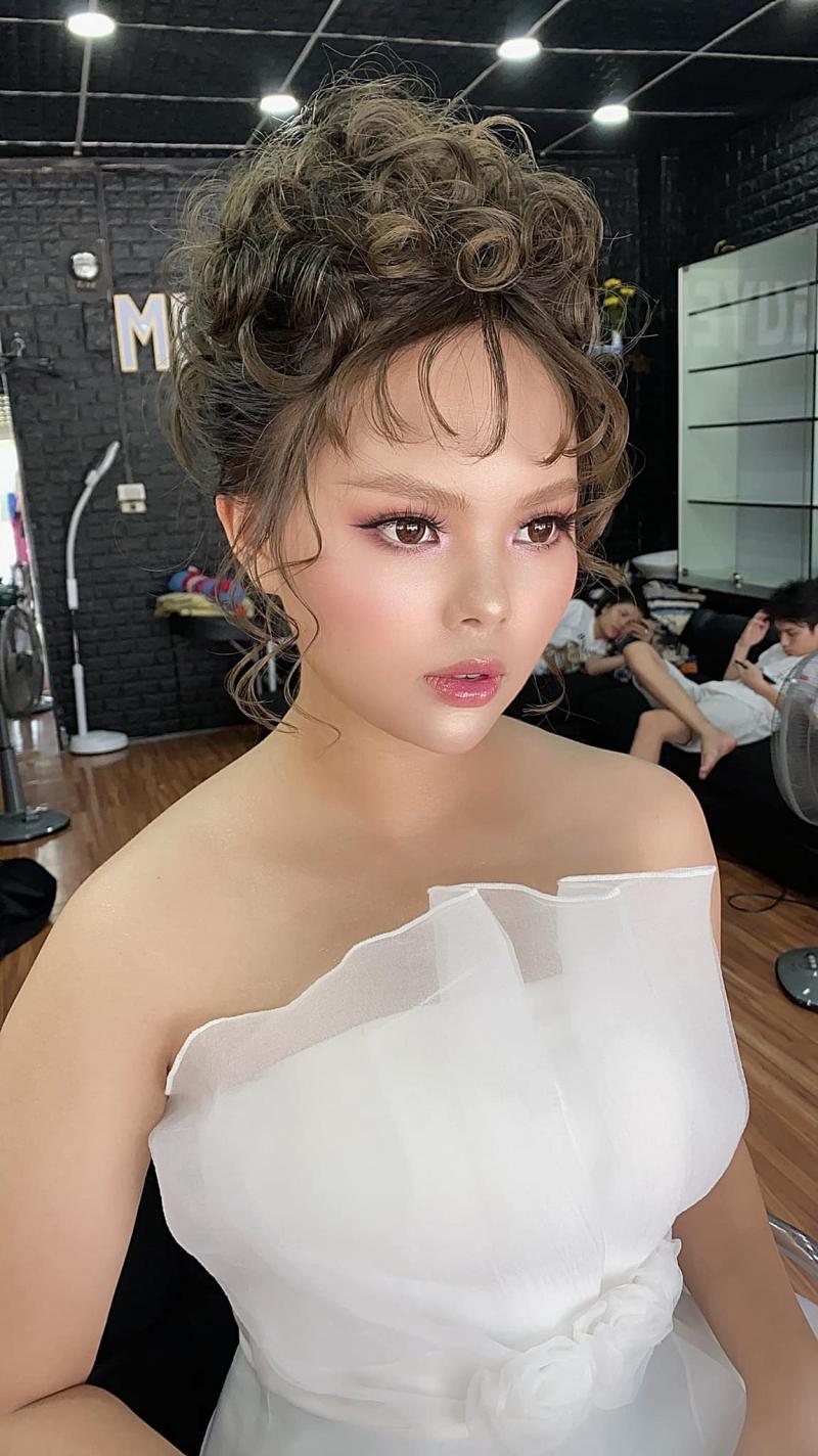 Mimi Nguyen Make Up