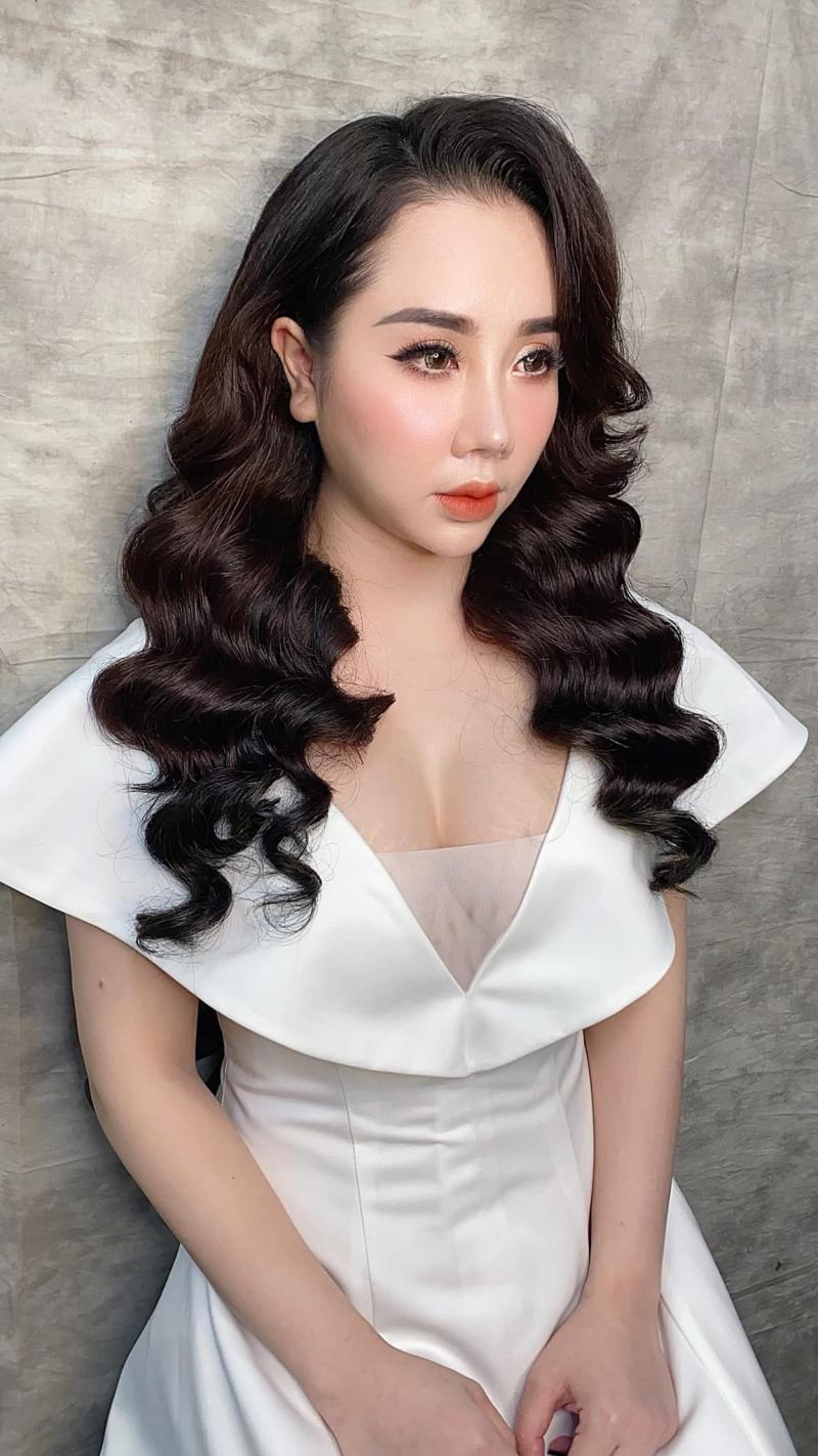 Mimi Nguyen Make Up