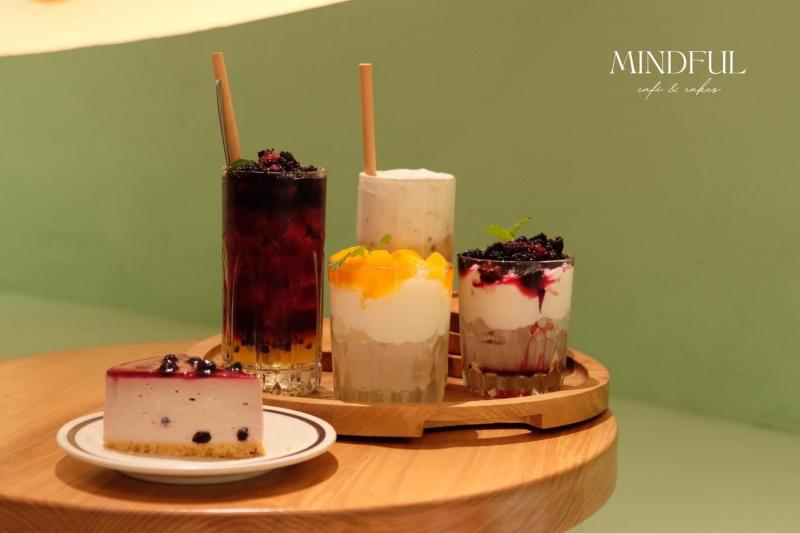 Mindful cafe & cakes