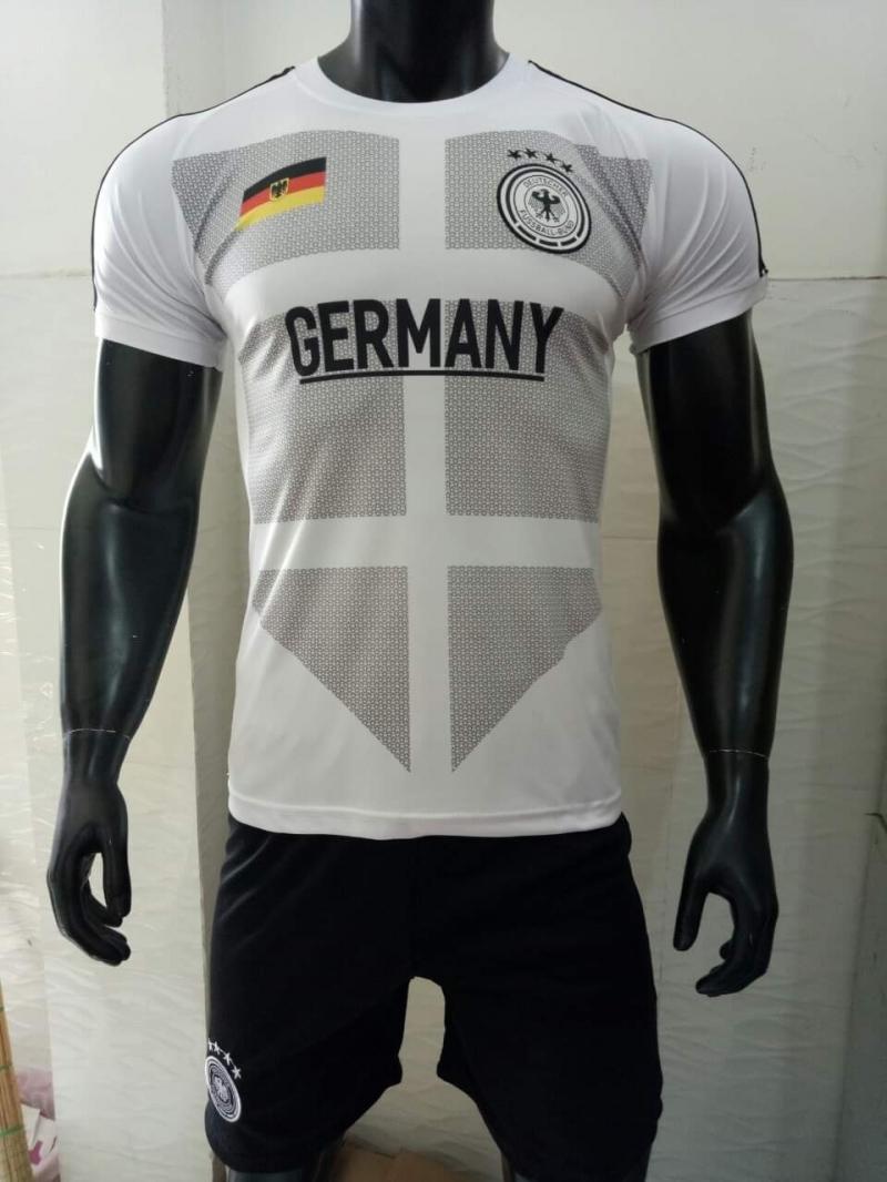 Minh Triết Sports hiện đang là một điểm đến quen thuộc để mua quần áo thể thao với nhiều người tại Cần Thơ